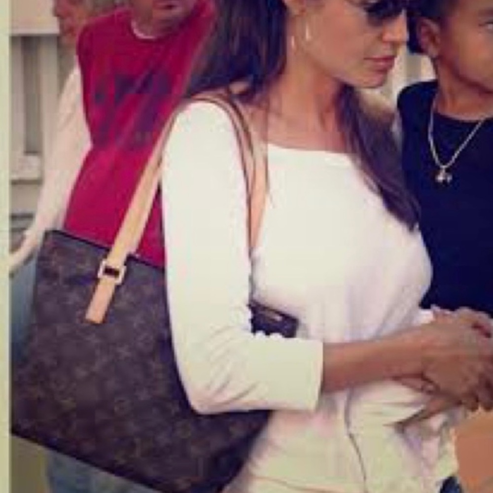 LOUIS VUITTON Mezzo Tote Monogram Shoulder Bag